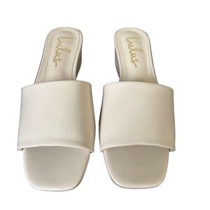 NWOB Lulus pump sandals size 6